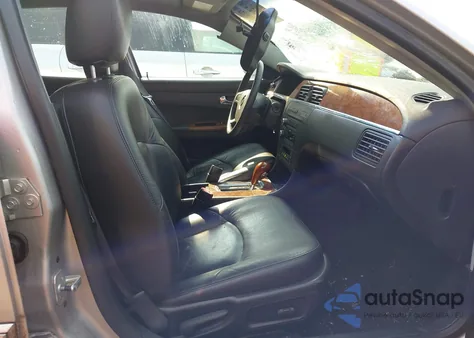 2006 Buick Lacrosse Cxs z USA, uszkodzony, nr VIN 2G4WE587461136747